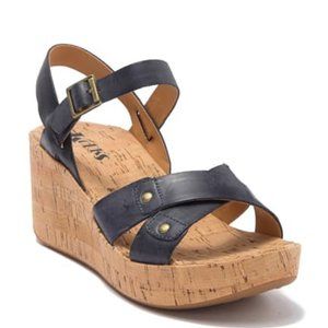 Korks - Curacao Wedge Sandals - Black - Size 10M